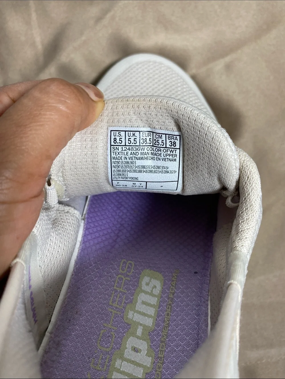 Skechers lightweight slip
